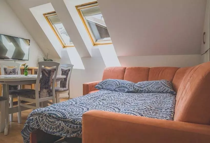 Apartment Amak With Free Onsite Parking