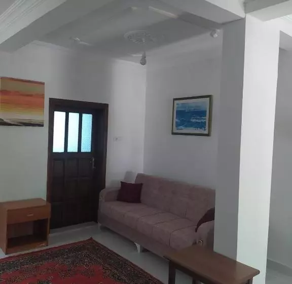 Izol Apart Evleri