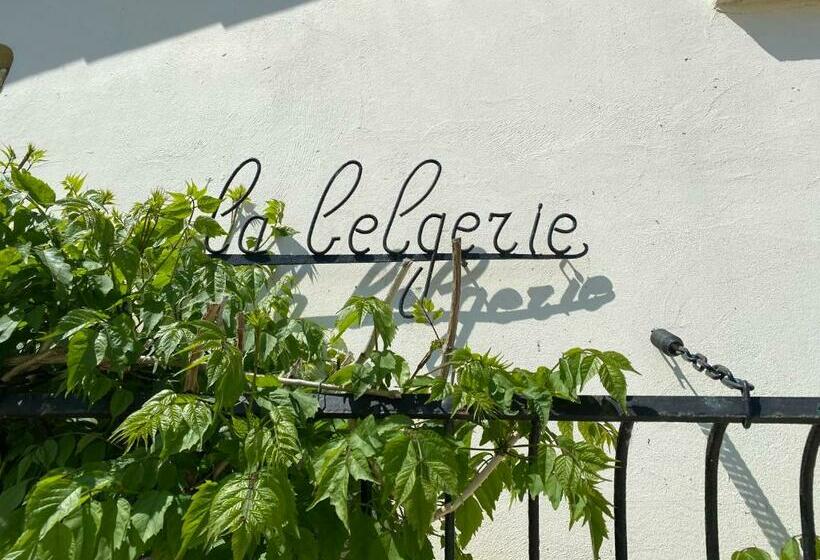 ベッドアンドブレックファースト Chambre D Hôtes La Belgerie