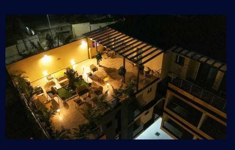 هتل Abidjan Luxury Residence