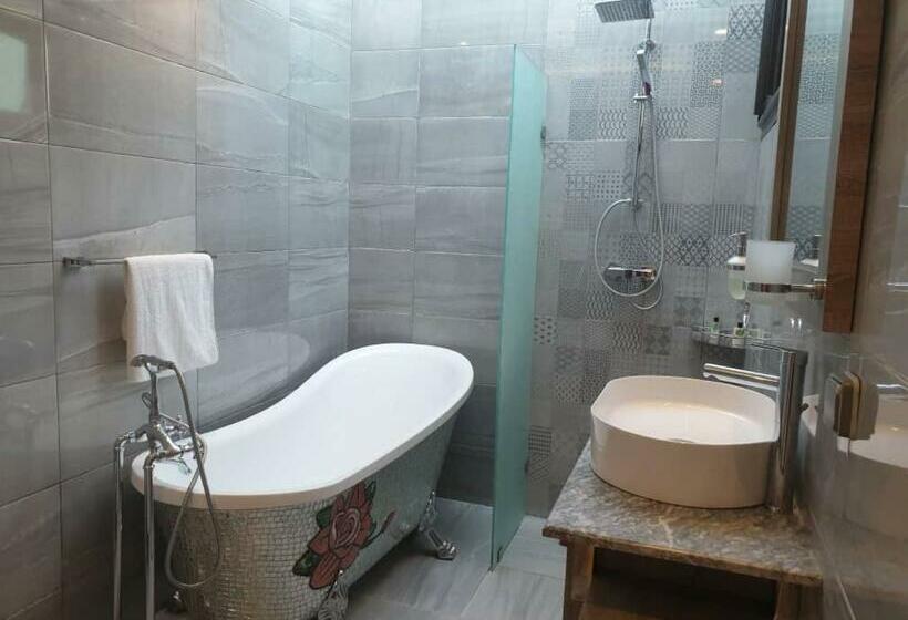 هتل Abidjan Luxury Residence