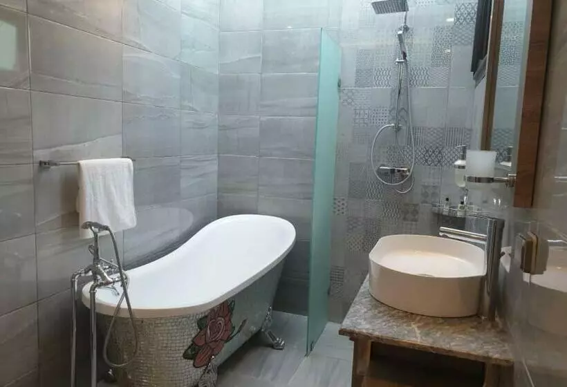 هتل Abidjan Luxury Residence