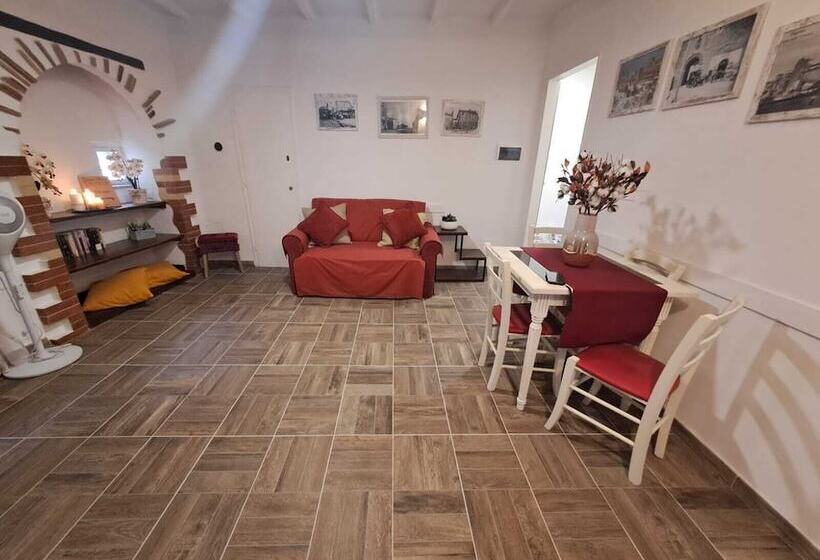 La Casetta Dei Volontari