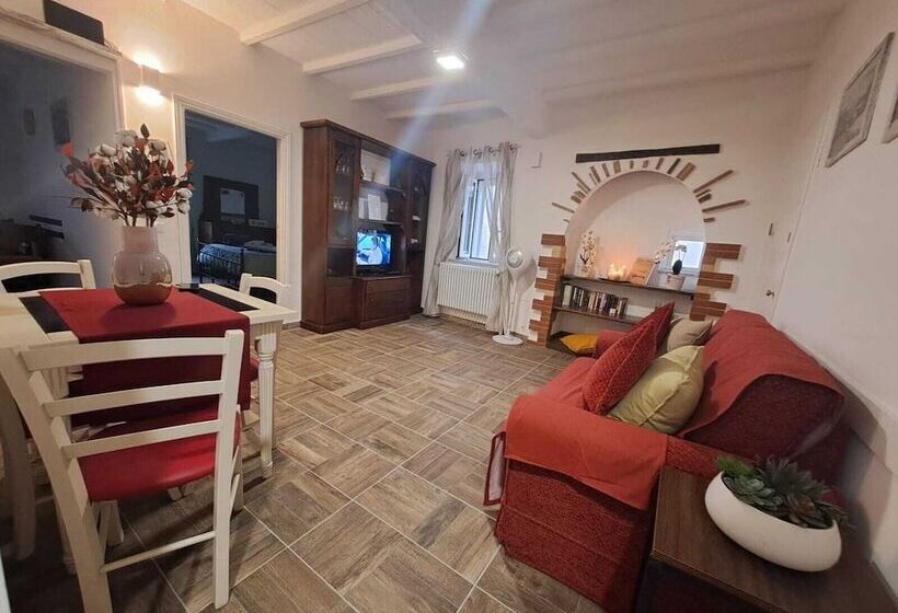 La Casetta Dei Volontari