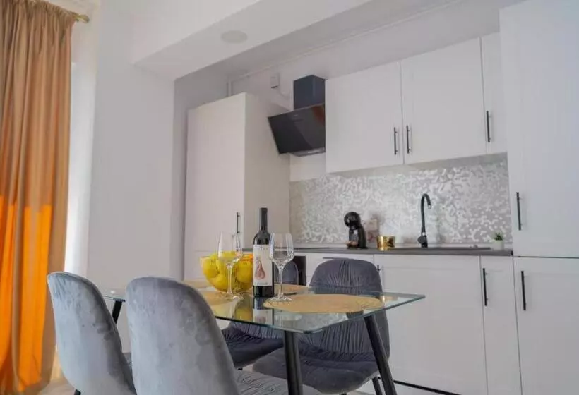 Bel Air Mamaia Nord Apartament Delux