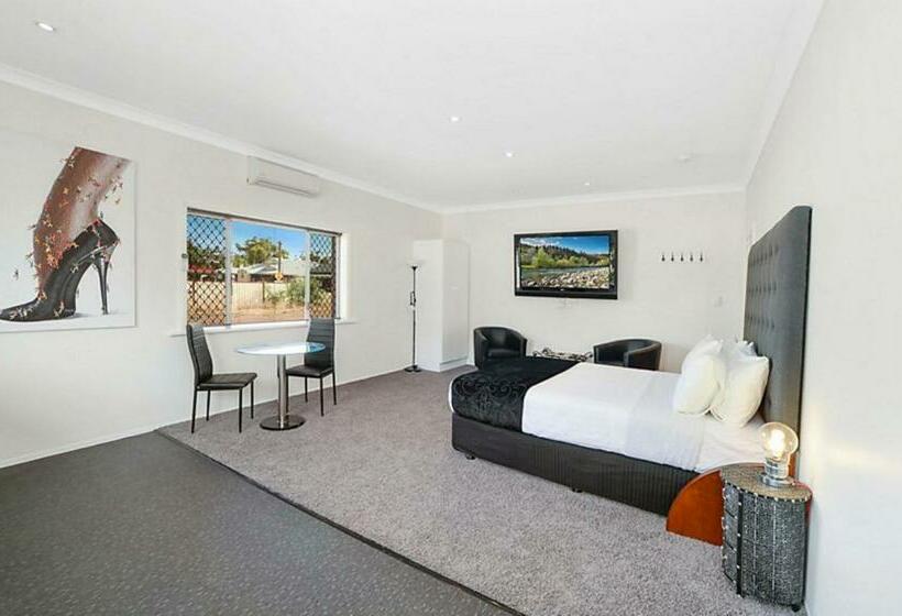 汽车旅馆  Lavender House York