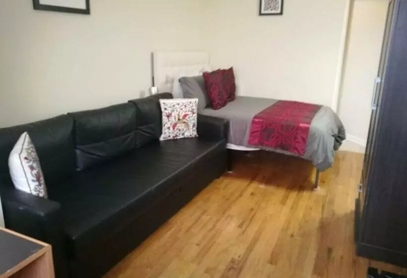 ペンション Most Economical Room In Center Washington Dc