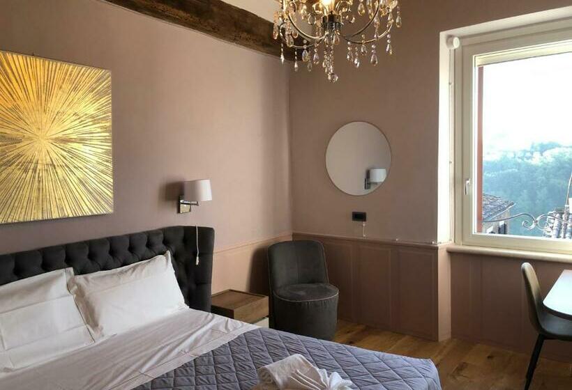 פנסיון Neoclassico By Tiziana Monaldi