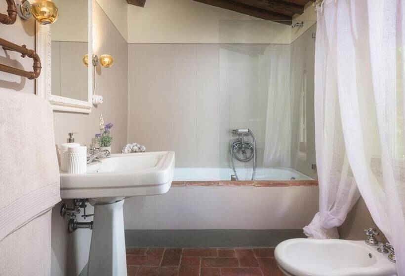 Villa Marraccini 8, Emma Villas