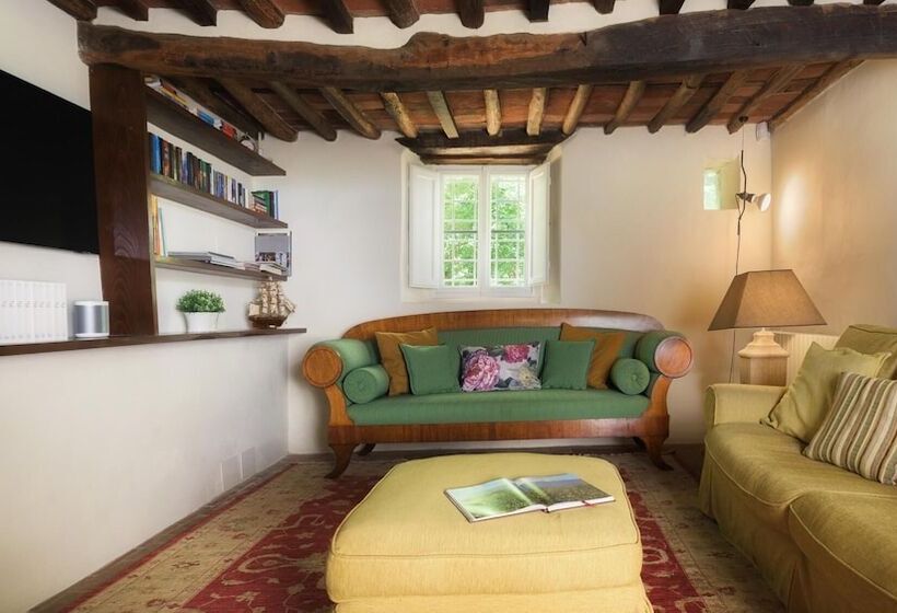 Villa Marraccini 8, Emma Villas