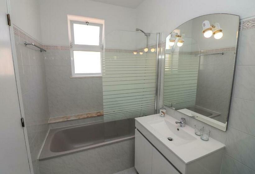 مبيت وإفطار Bb Dona Ana