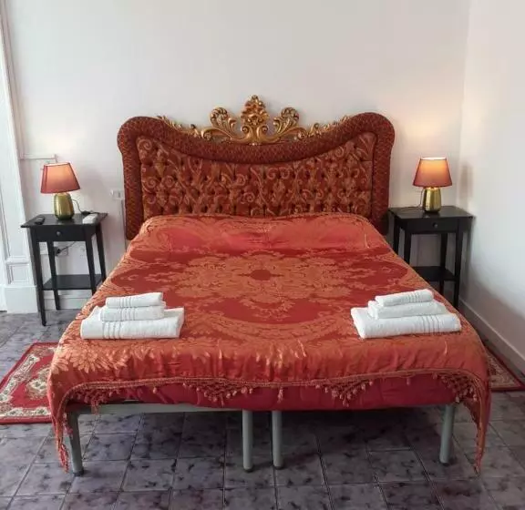 ベッドアンドブレックファースト Domus Morfeo