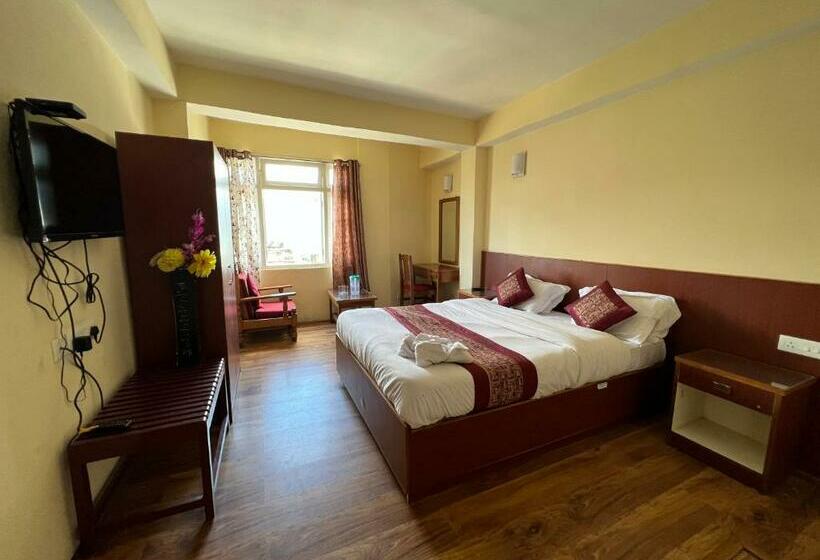 בית מלון כפרי Khandroling