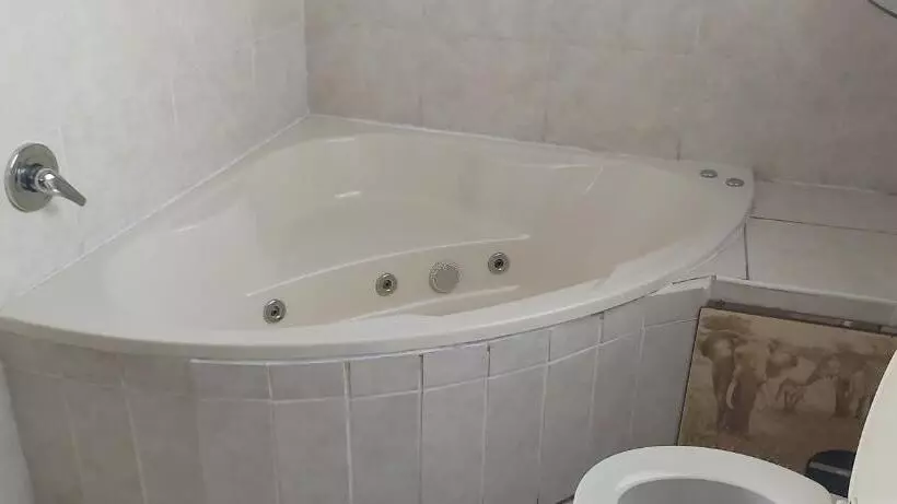 Majatalo African Elephant Guesthouse