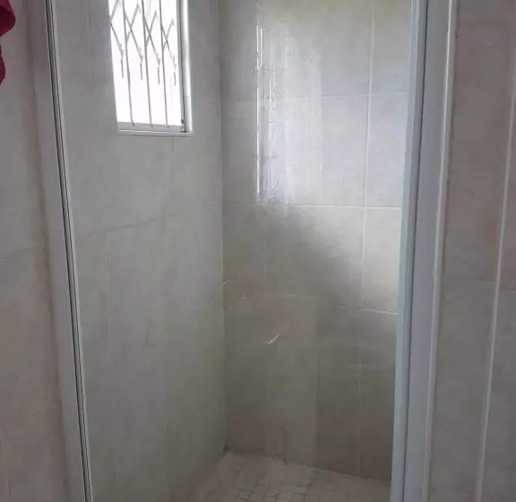 Majatalo African Elephant Guesthouse