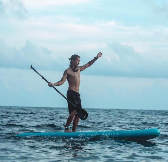 هاستل 小帳篷