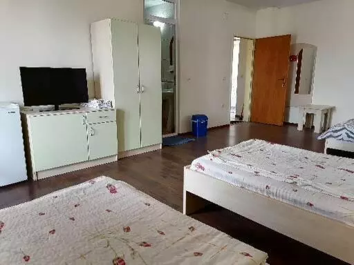 Majatalo Centrrooms Ds