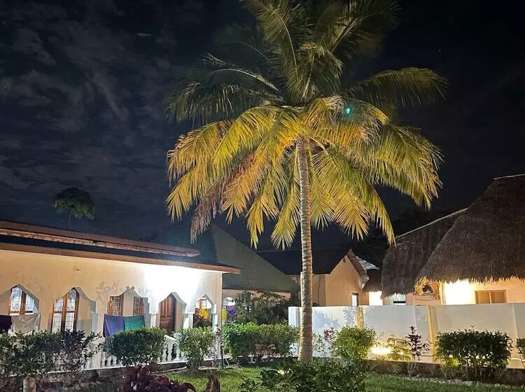 Aamiaismajoitus (B&B) Kihori Nungwi