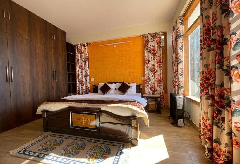 Delek Khangzang Bed And Breakfast