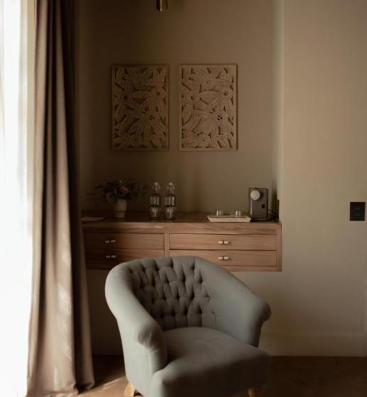 فندق Grand María