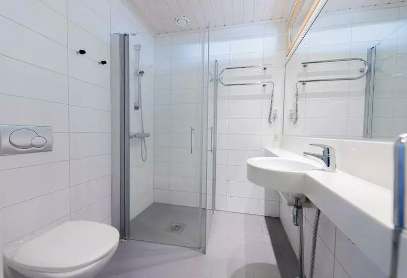 Hotelli Kisakallion Urheiluopisto, Lohja