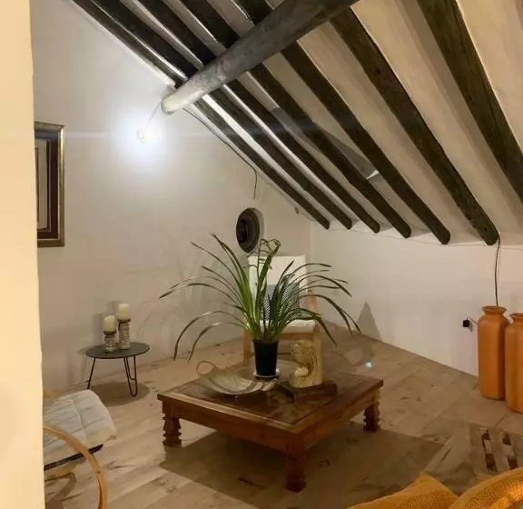 هتل Santa Lucía Casa