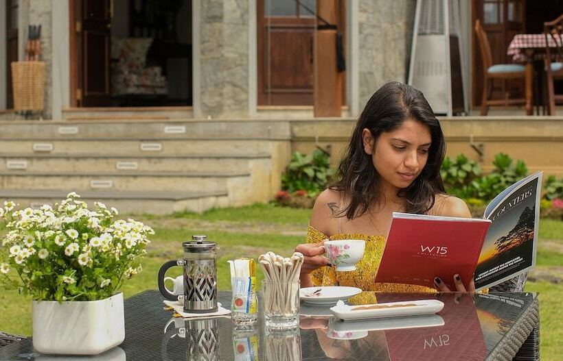 منتجع W15 Lake Gregory