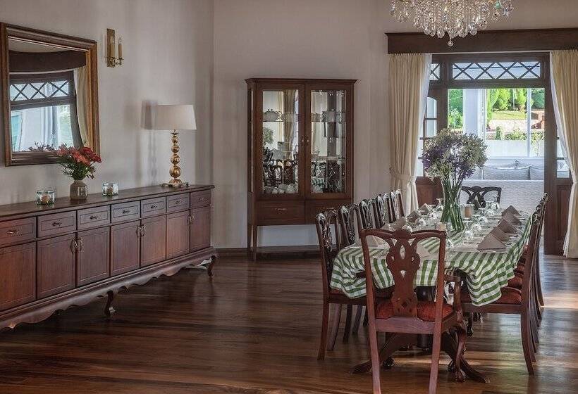 منتجع W15 Lake Gregory