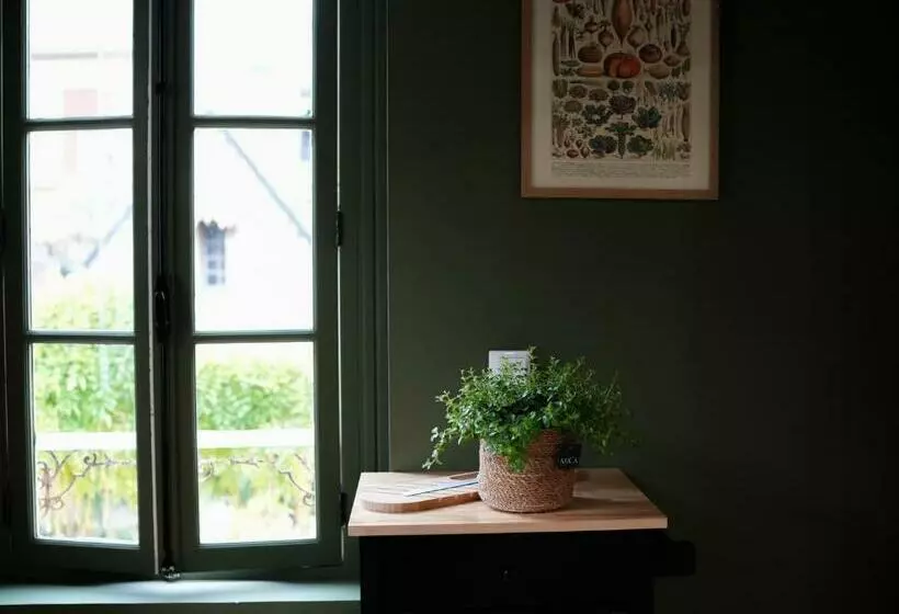 ベッドアンドブレックファースト Maison D Hôtes Du Jardin