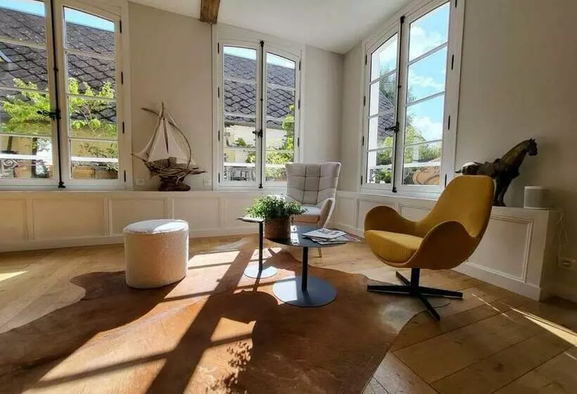 ベッドアンドブレックファースト Maison D Hôtes Du Jardin