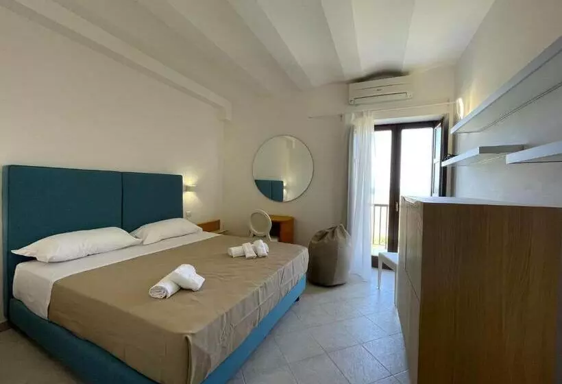 ホテル Mare Nostrum