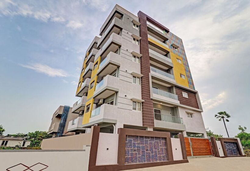 ホテル Treebo Seabreeze Comforts