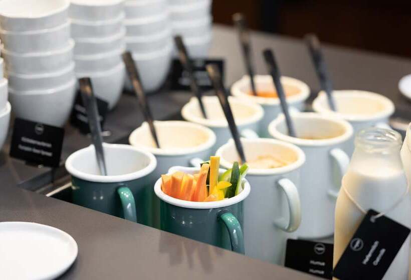 Magdas Hotel Vienna City First Social Business Hotel In Austria