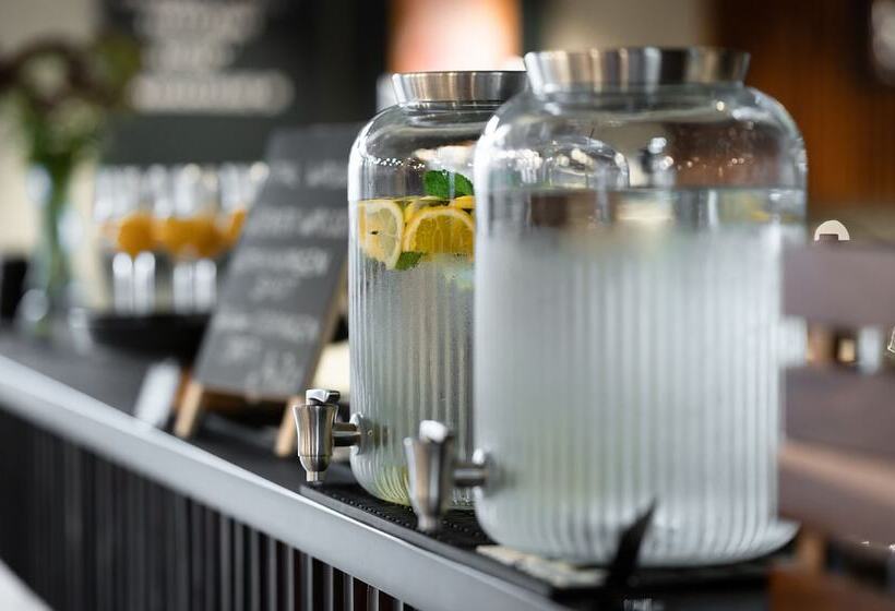 Magdas Hotel Vienna City First Social Business Hotel In Austria