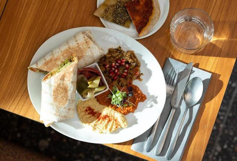 Magdas Hotel Vienna City First Social Business Hotel In Austria