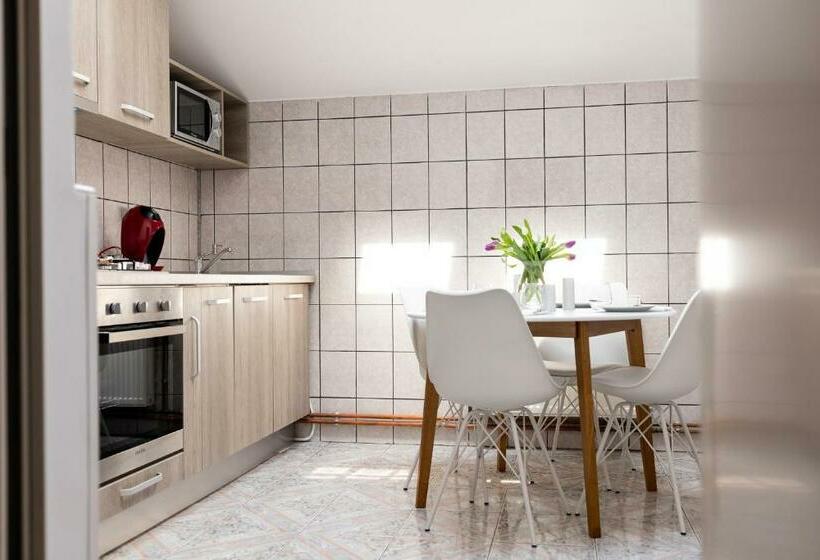 פנסיון Marconi Guesthouse