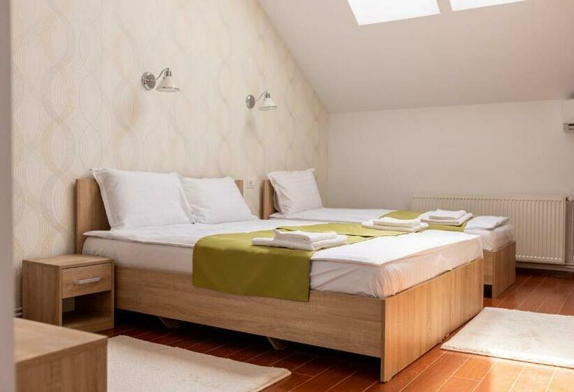 פנסיון Marconi Guesthouse