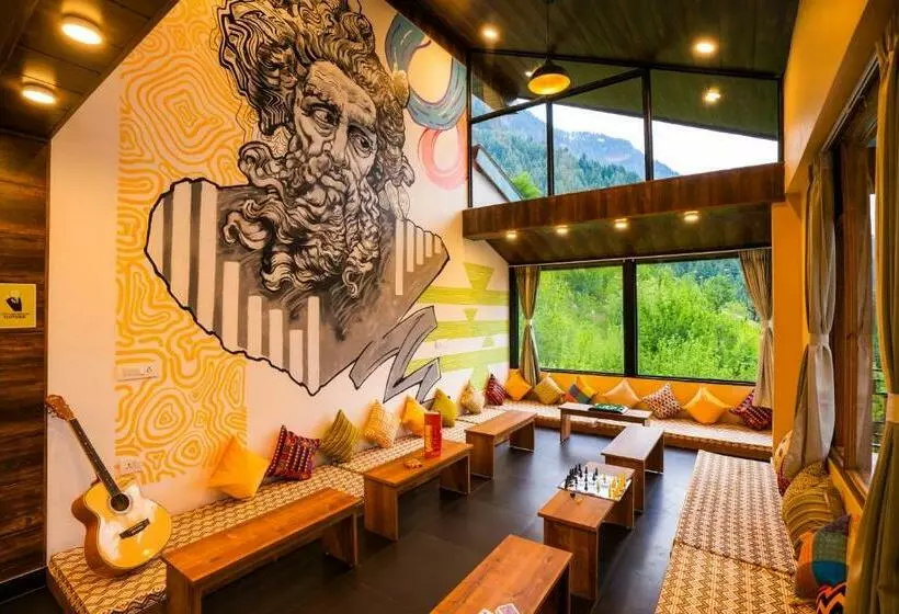 ユースホステル Zostel Manali, Vashisht