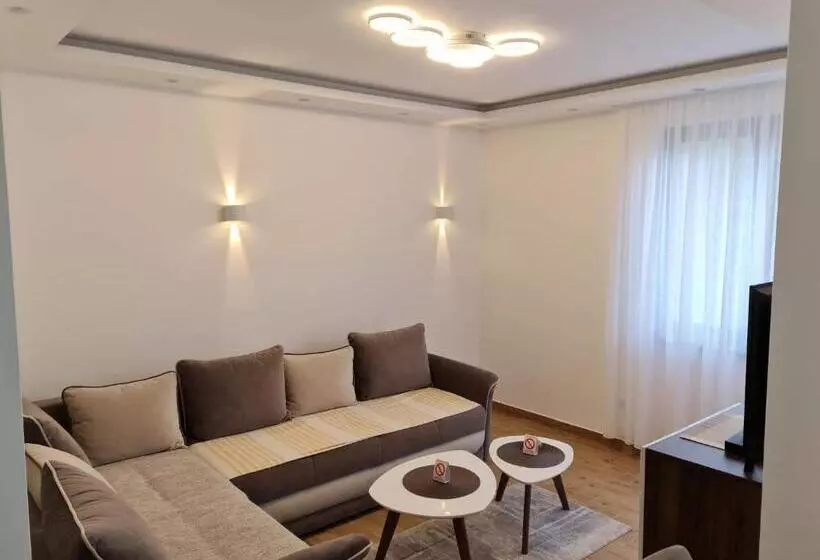 Apartment Sara