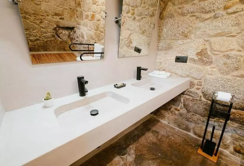 ベッドアンドブレックファースト Islow Coliving