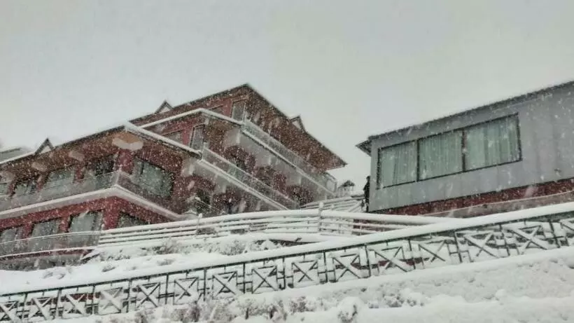 Hotelli Aaryam Resort, Auli