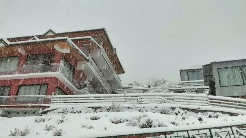 Hotelli Aaryam Resort, Auli