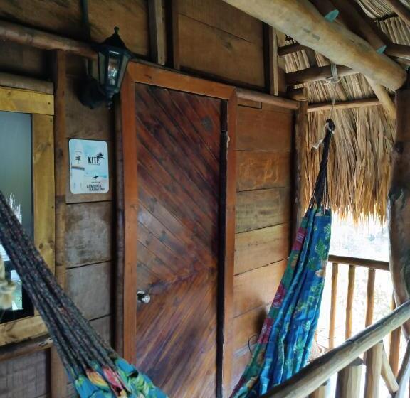 هتل Kite Eco House Salinas Del Rey