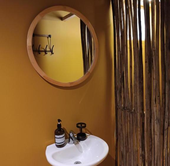 هتل Kite Eco House Salinas Del Rey