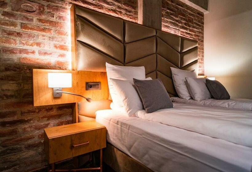 호텔 Mustang Boutique Rooms