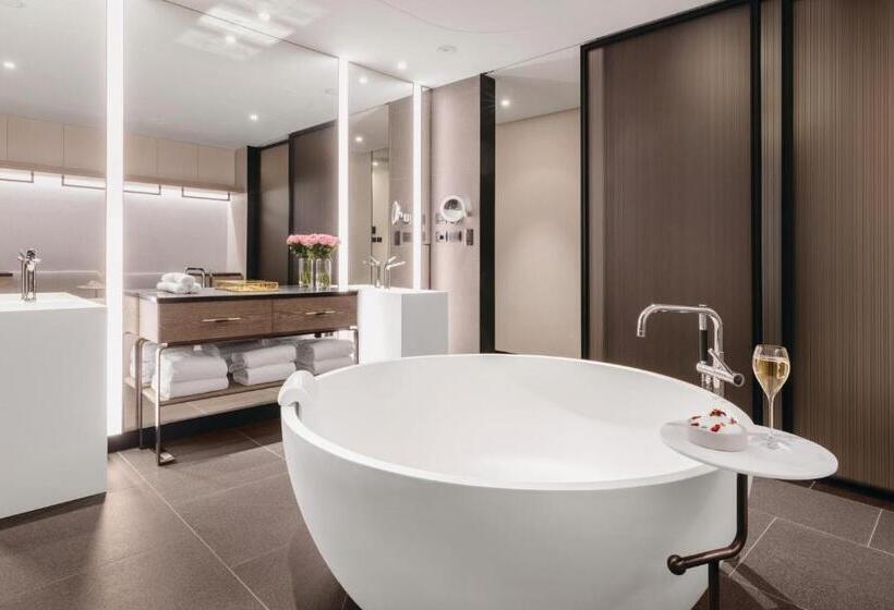 فندق The Langham, Gold Coast And Jewel Residences