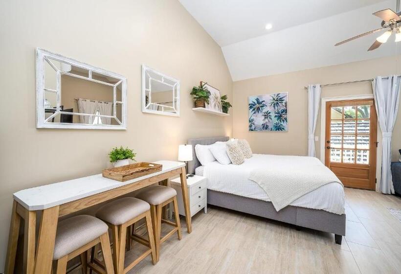 Quaint Studio In The Heart Of Downtown St Augustine