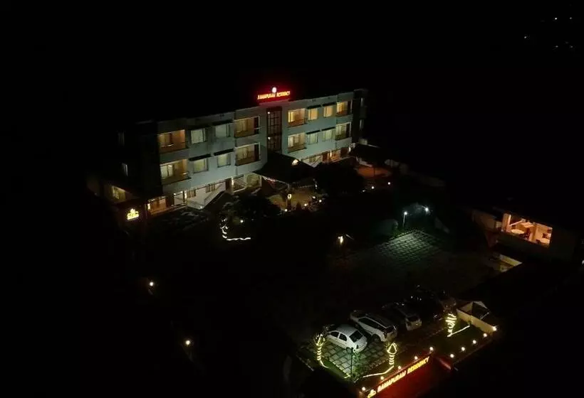 Lomakeskus Rj Ross Ramapuram