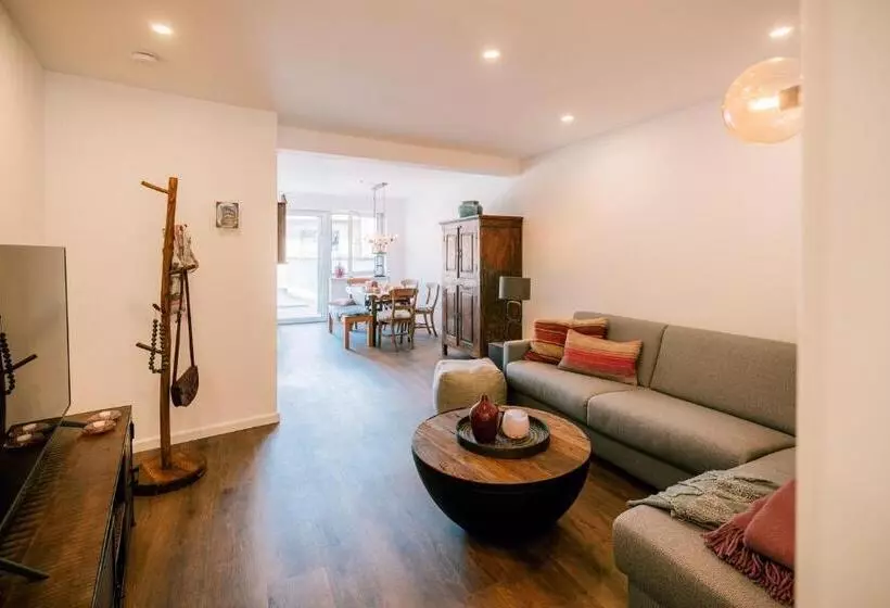 Wohnung In Der Fußgängerzone Mit Finca Flair