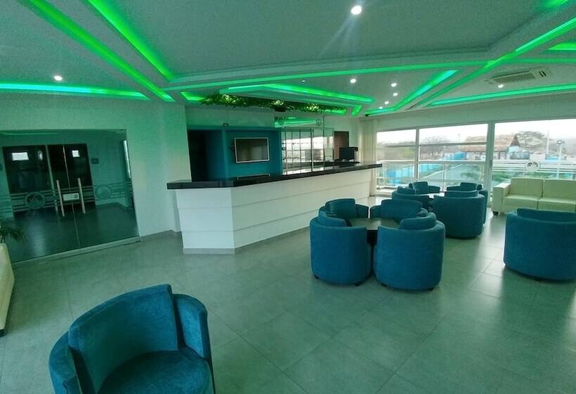 فندق Campestre El Cisne